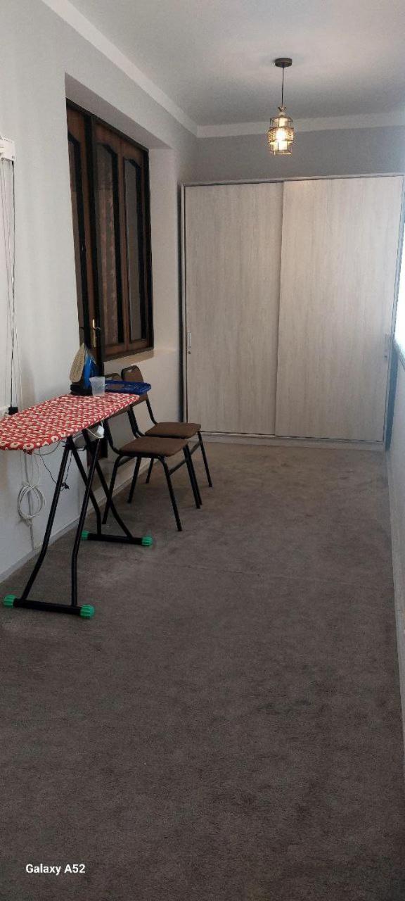 The Traveler'S Apartment Samarkand Bagian luar foto